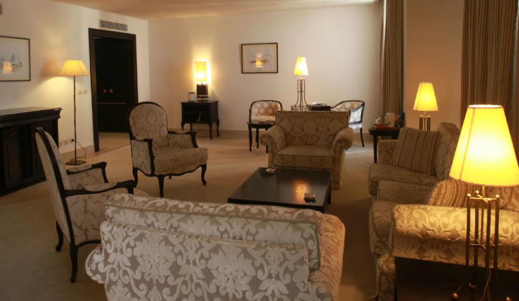 Borj Dhiafa Otel Safakes Dış mekan fotoğraf