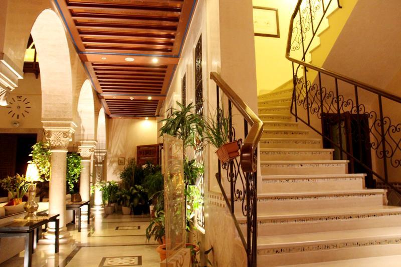 Borj Dhiafa Otel Safakes Dış mekan fotoğraf